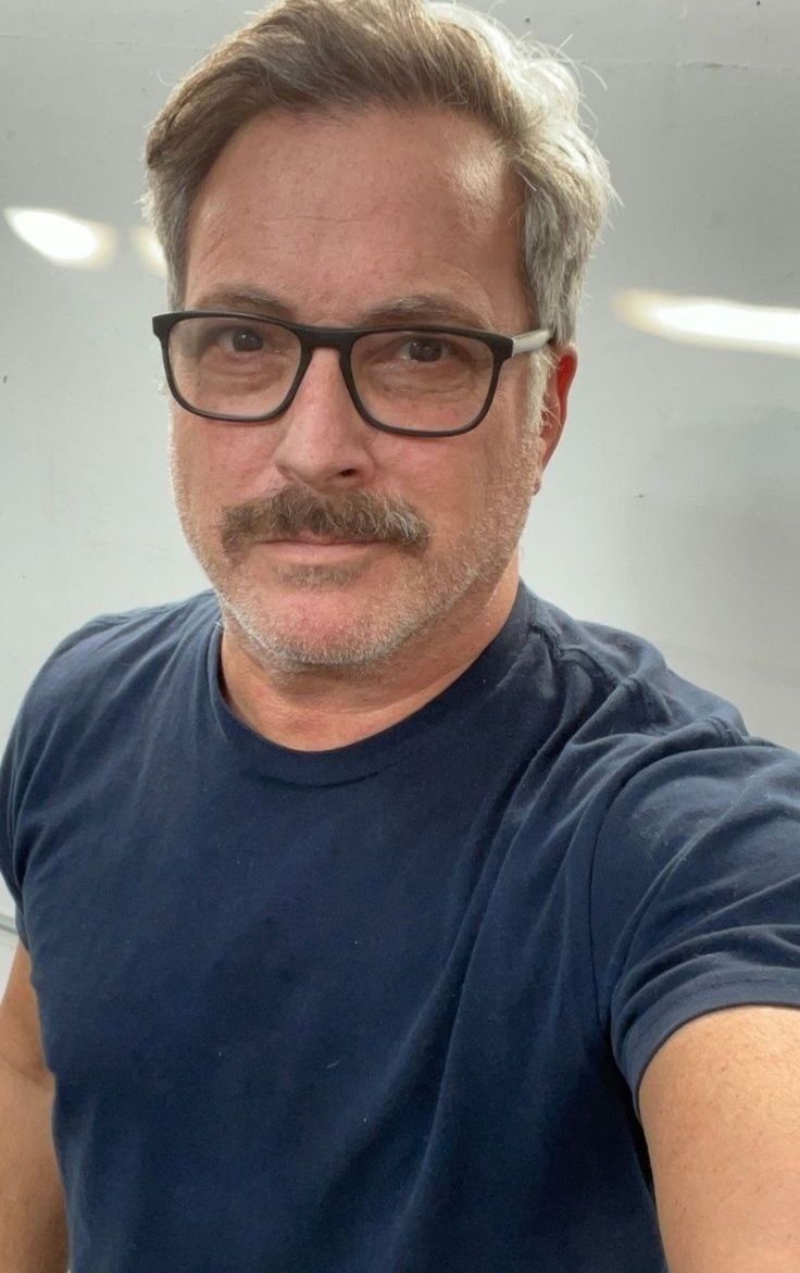 <strong>Julián “El Flaco” López, 50 años (Cali):</strong>